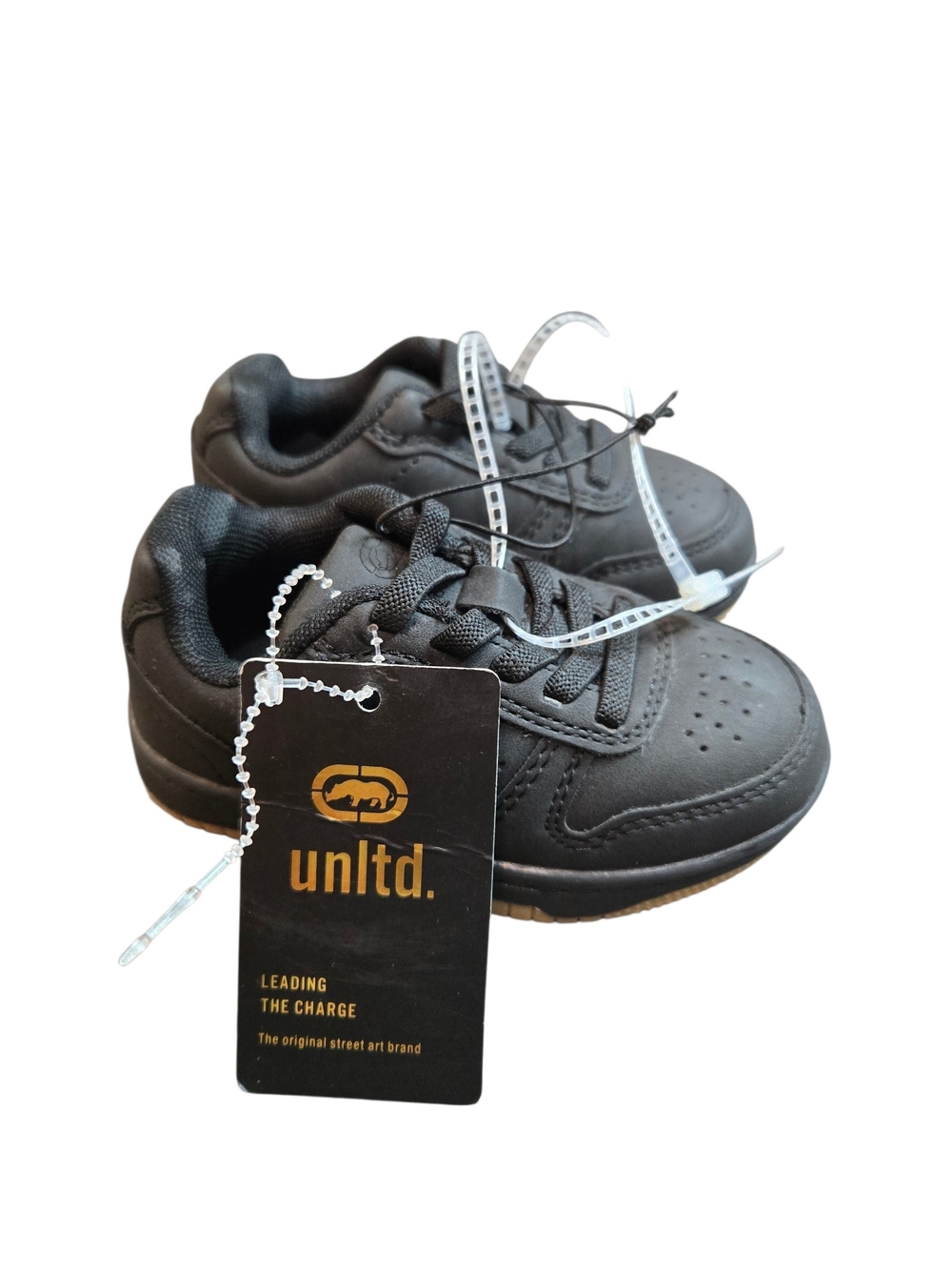 NWT Ecko Unltd. Boy Size 6 Black Casual Skate Sneakers Gum Sole New